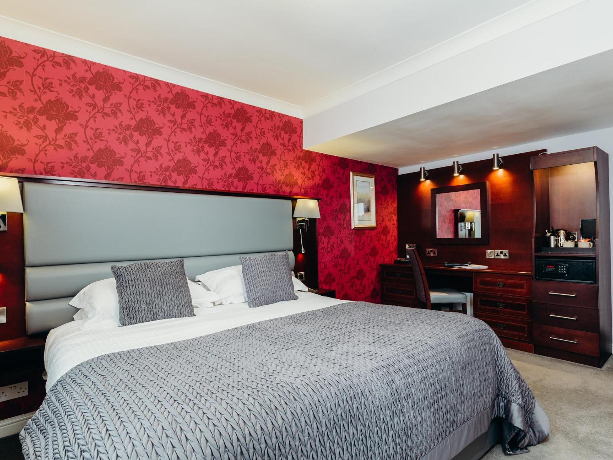 Crown Spa Hotel Scarborough By Compass Hospitality Buitenkant foto